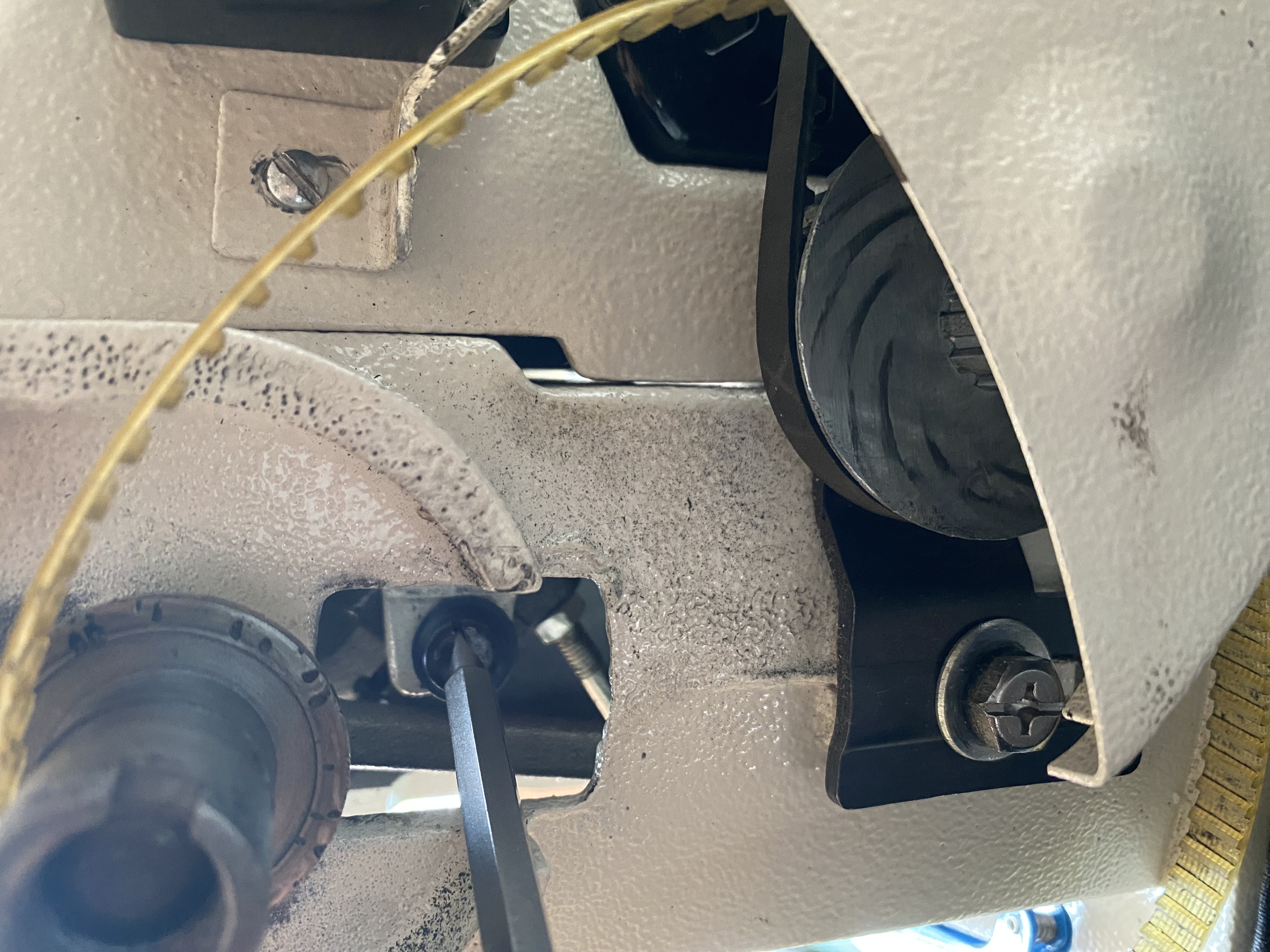 Remove pivot screw